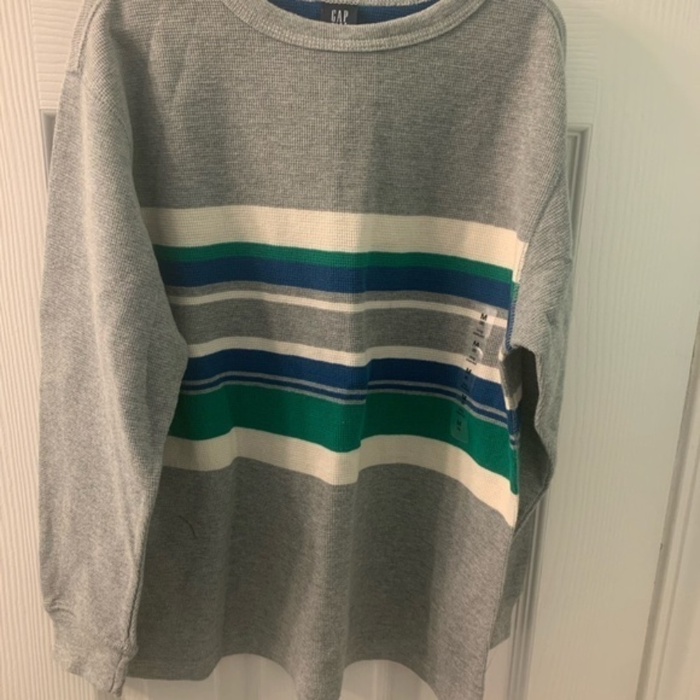 Youth boys shirt size 8
